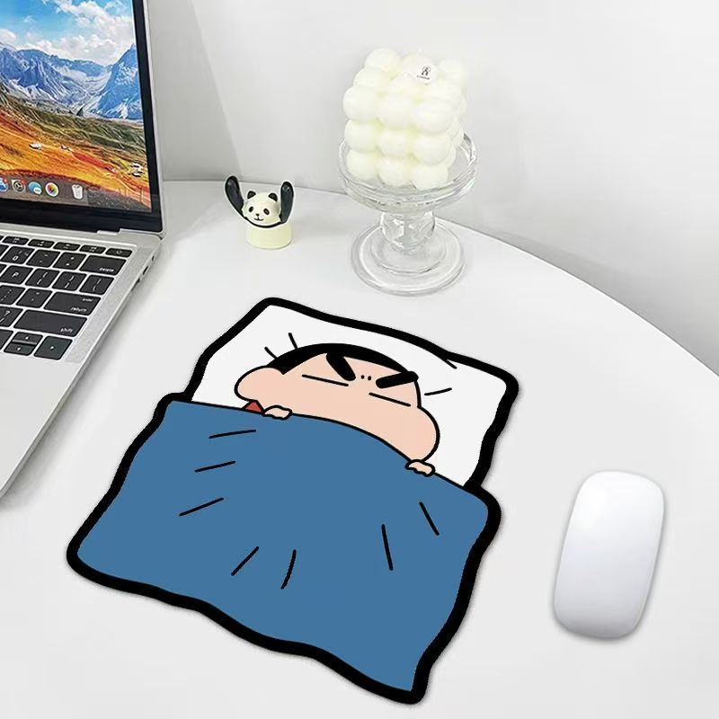 핫세일 귀여운 크레용신짱 마우스 패드, 고무 미끄럼 방 - Desk Setup Rug 리뷰 및 가격