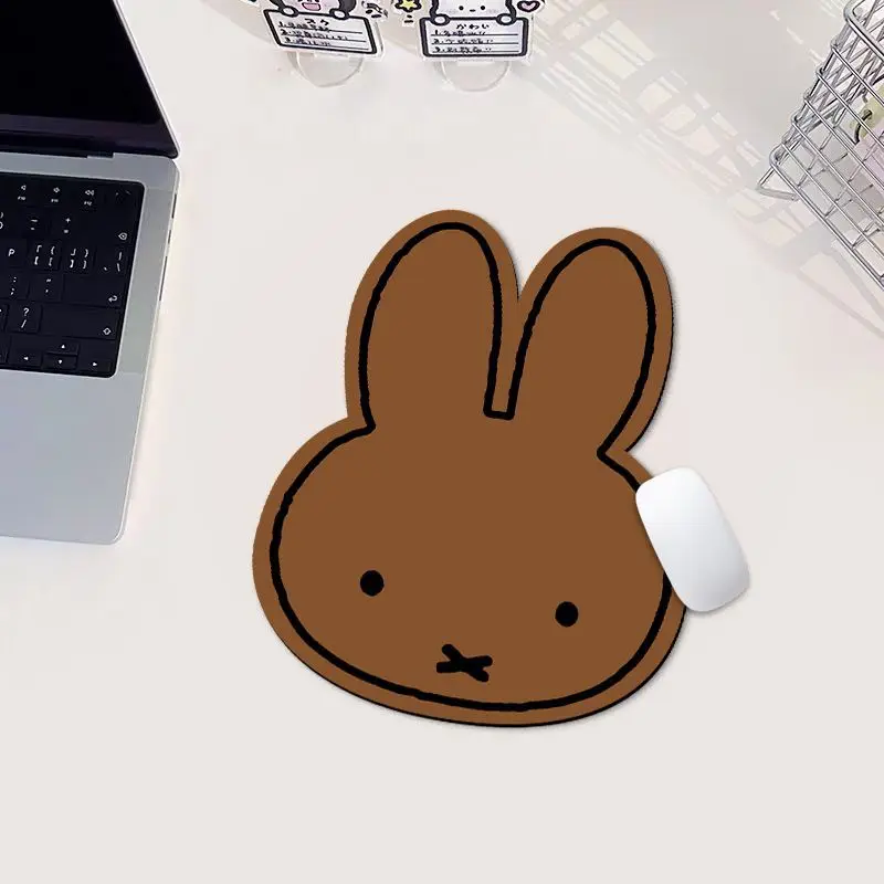 귀여운 미피 토끼 모양의 마우스 패드, 인스타일 사무실 - Desk Setup Rug 리뷰 및 가격